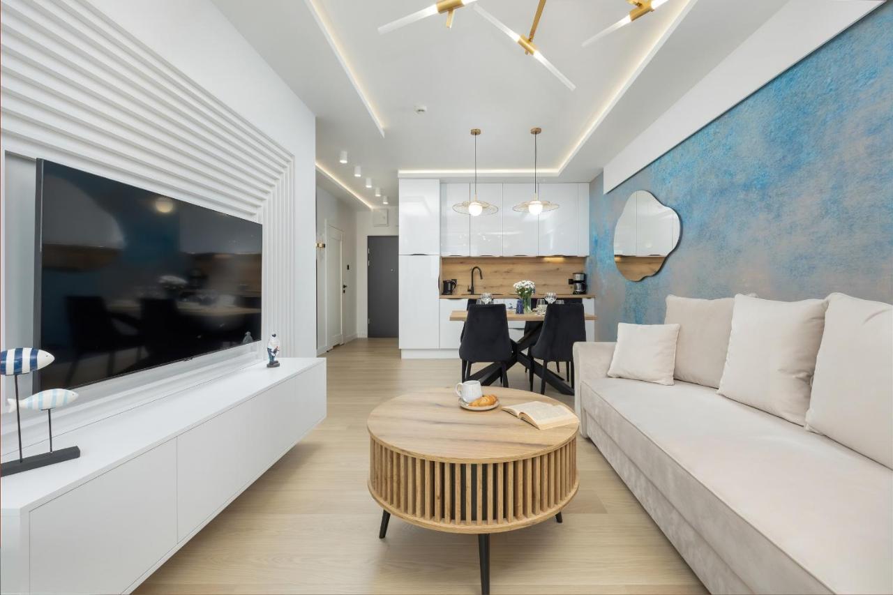 Polanki Aqua Apartment With Parking By Renters Prestige Kolobrzeg Ngoại thất bức ảnh