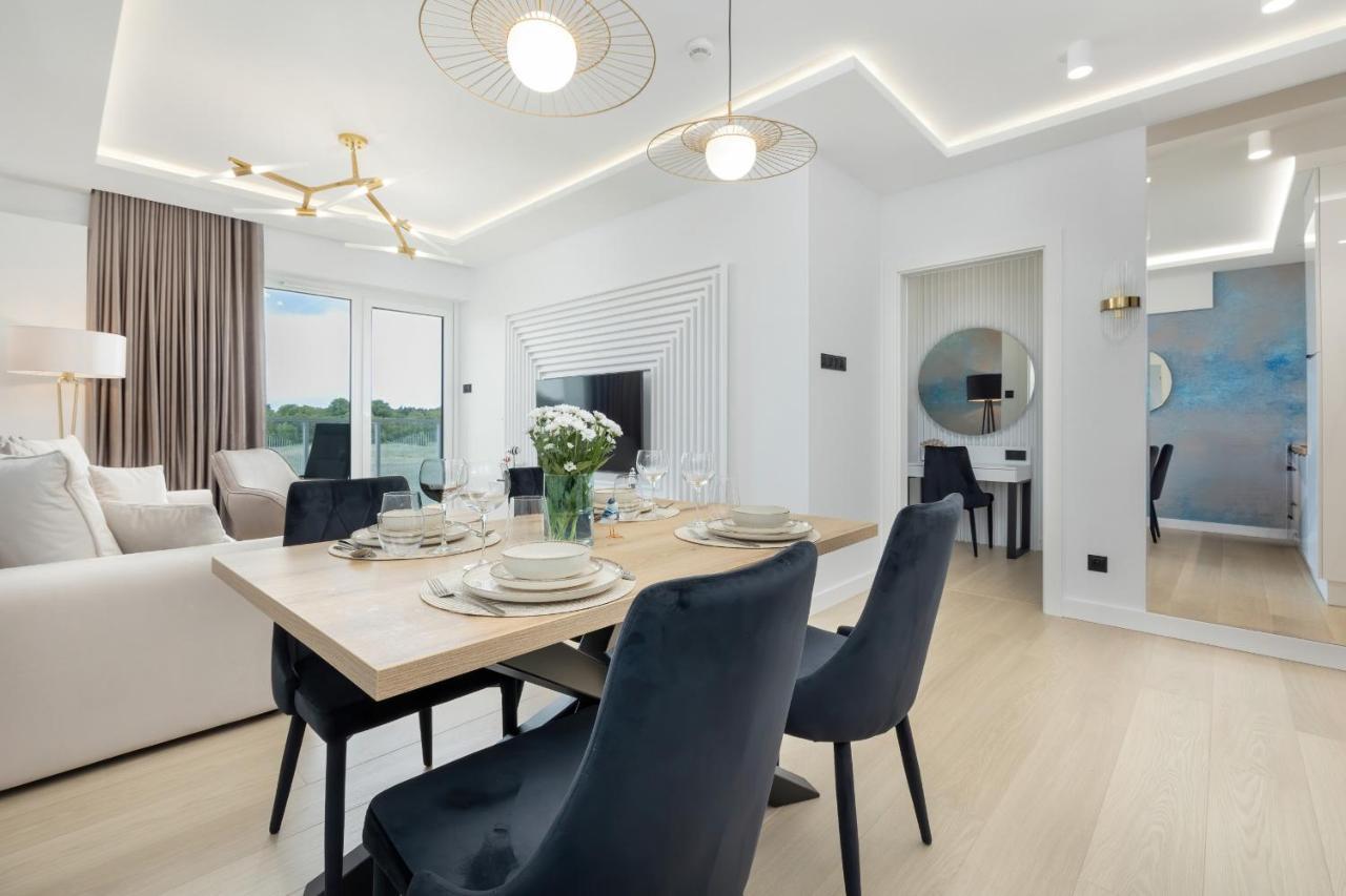Polanki Aqua Apartment With Parking By Renters Prestige Kolobrzeg Ngoại thất bức ảnh
