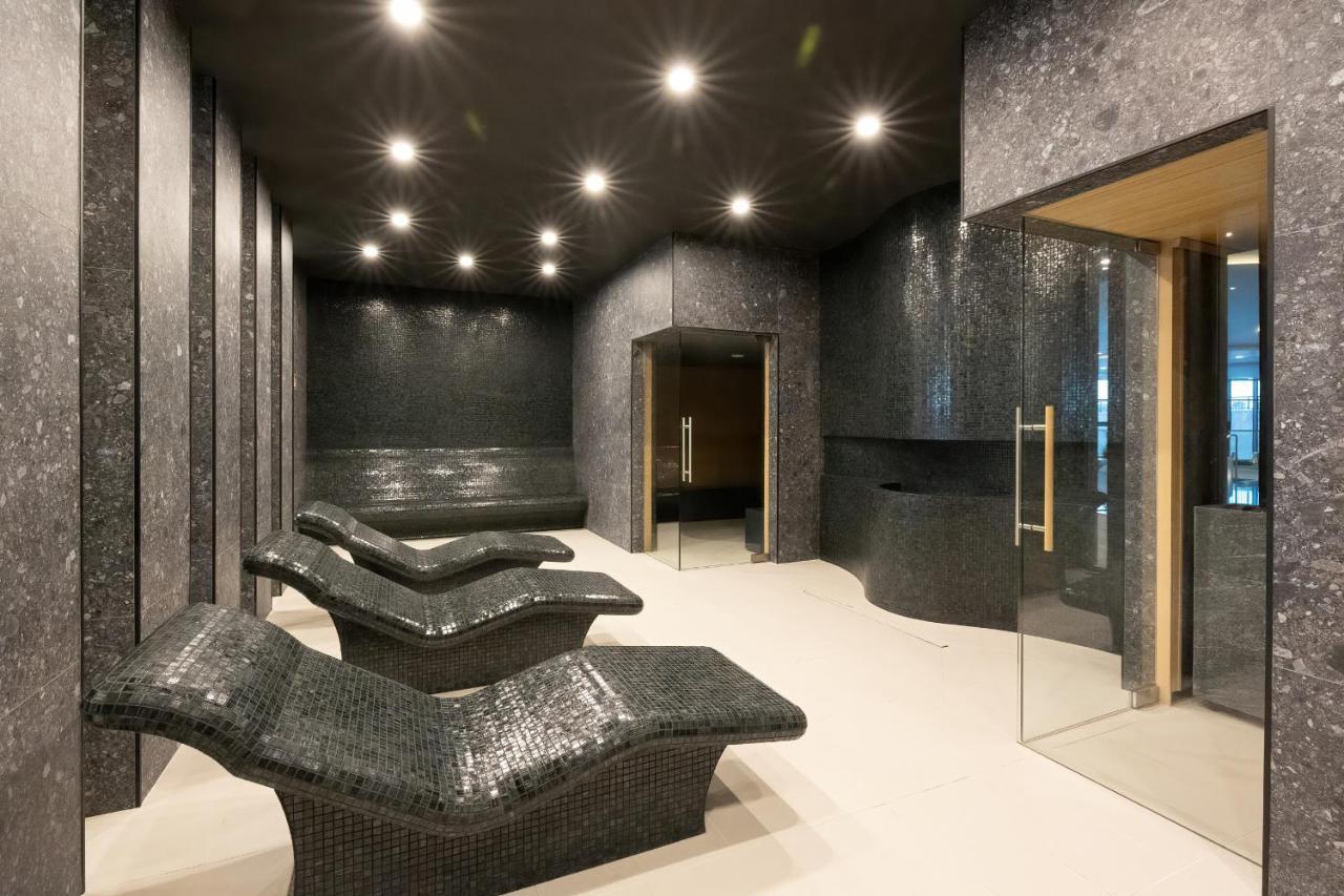 Polanki Aqua Apartment With Parking By Renters Prestige Kolobrzeg Ngoại thất bức ảnh
