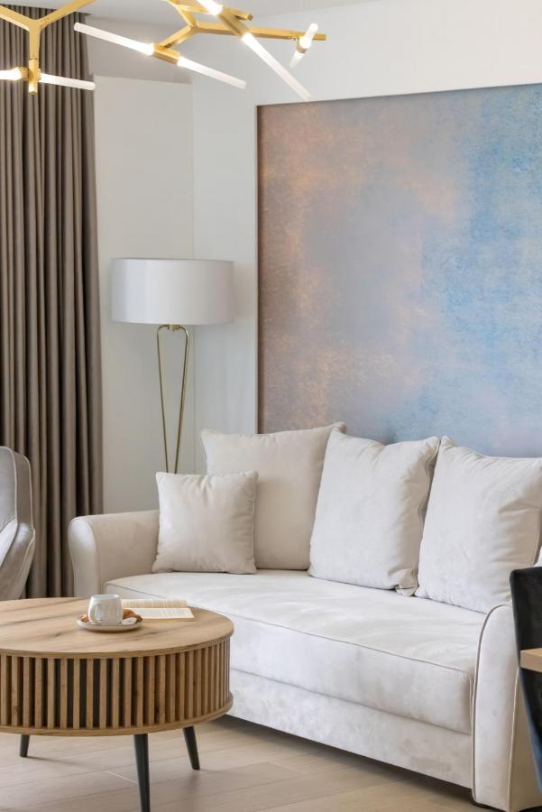 Polanki Aqua Apartment With Parking By Renters Prestige Kolobrzeg Ngoại thất bức ảnh